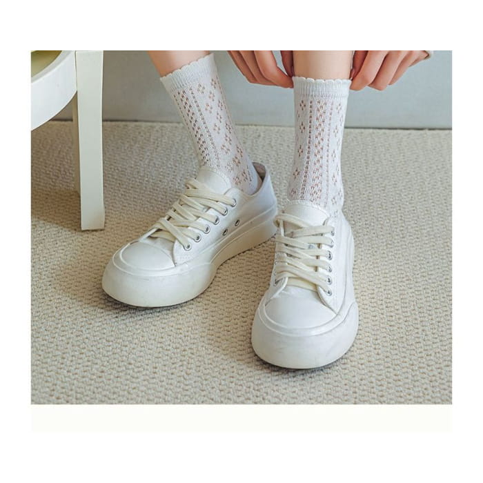 Ruffle Trim Socks Set