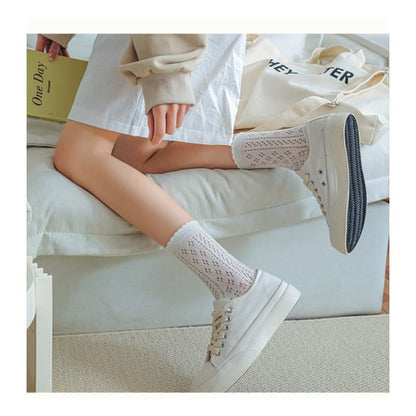 Ruffle Trim Socks Set