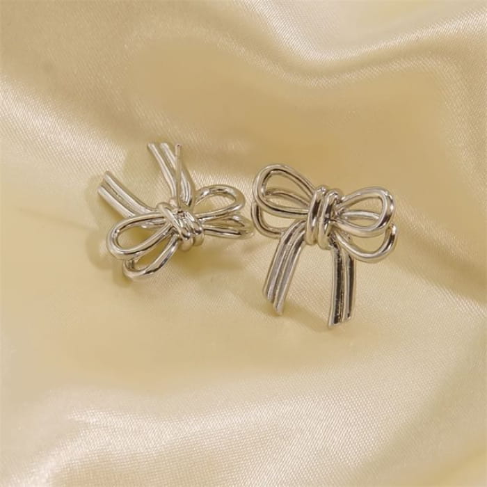 S925 Ribbon Earrings - Silver / One Size