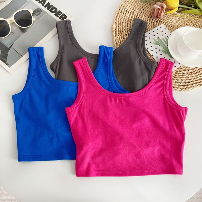 Scoop Neck Plain Crop Tank Top