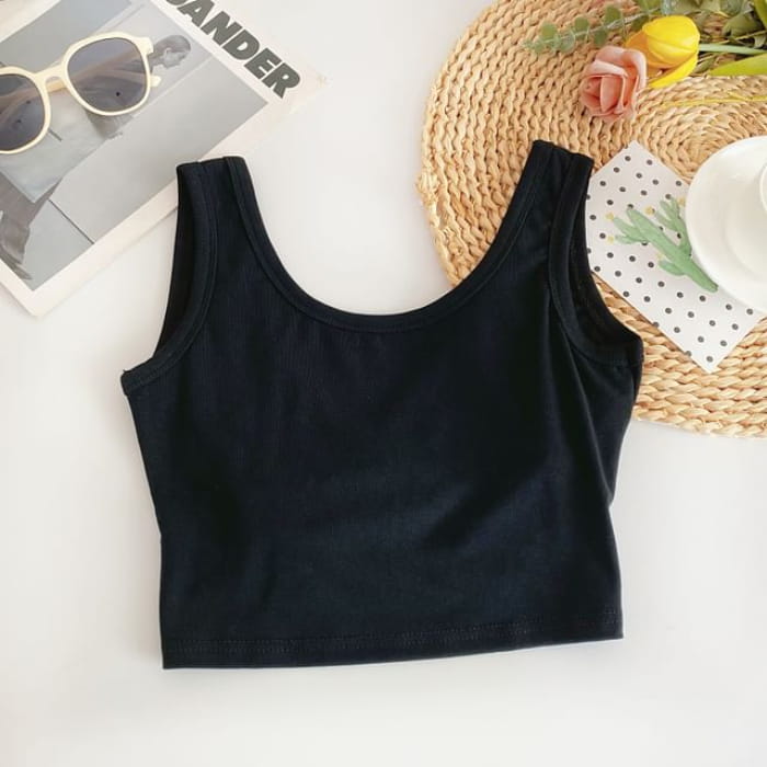 Scoop Neck Plain Crop Tank Top - Black / One Size