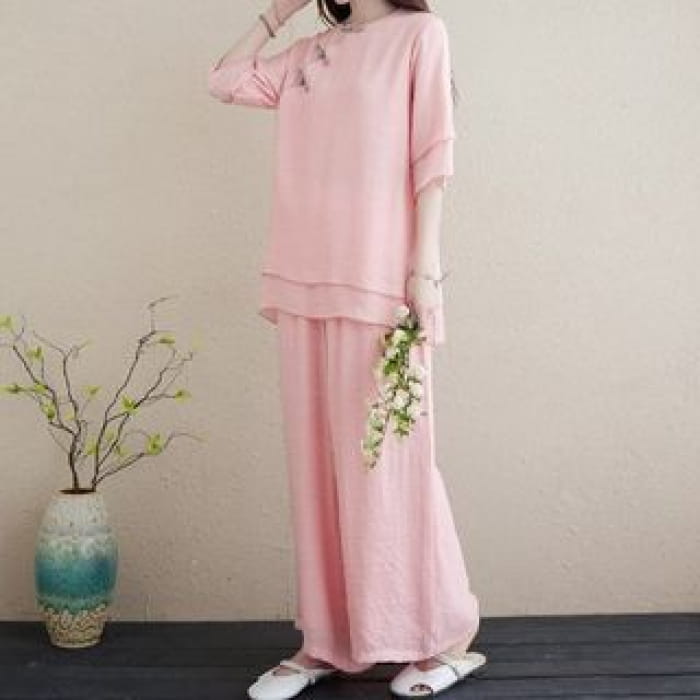 Set: 3/4-Sleeve Plain Frog Buttoned Cheongsam Top + High