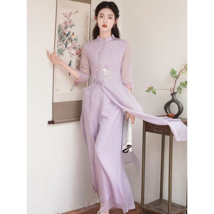 Set: Elbow-Sleeve Flower Embroidered Hanfu Blouse + High