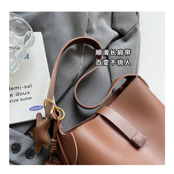 Set: Faux Leather Crossbody Bag + Pouch