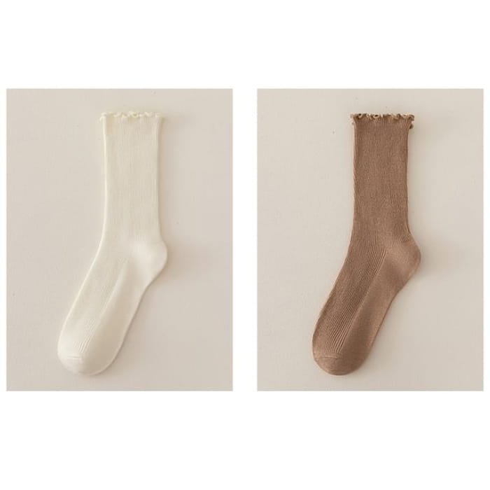 Set of 2 Paris: Plain Ribbed Ruffle Trim Socks - Pair