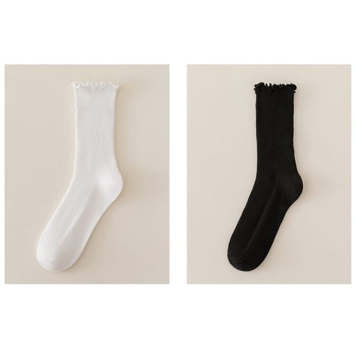 Set of 2 Paris: Plain Ribbed Ruffle Trim Socks - Pair