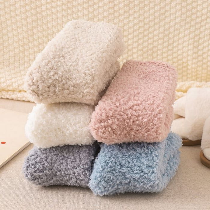 Set Of 3 Pairs: Fleece Socks