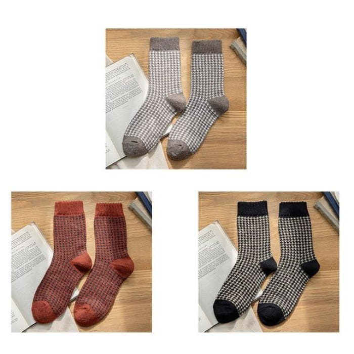 Set of 3 Pairs: Houndstooth Socks - Pairs - Coffee & Red