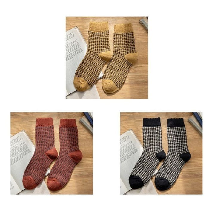 Set of 3 Pairs: Houndstooth Socks - Pairs - Curcumin & Red