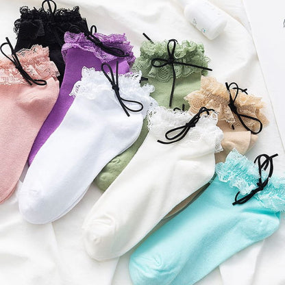 Set Of 3 Pairs: Lace Ruffle Socks