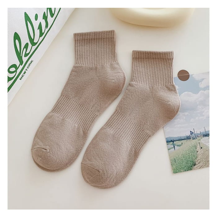 Set of 3 Pairs: Plain Ribbed Socks