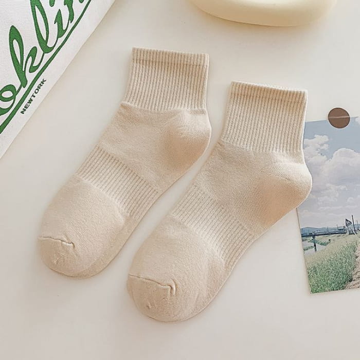 Set of 3 Pairs: Plain Ribbed Socks - Pairs - Beige