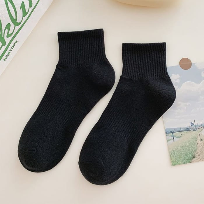 Set of 3 Pairs: Plain Ribbed Socks - Pairs - Black