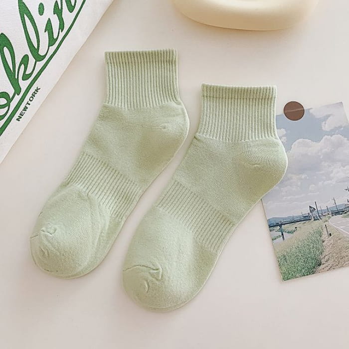 Set of 3 Pairs: Plain Ribbed Socks - Pairs - Light Green