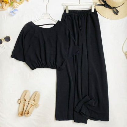 Set: Short-Sleeve Crew Neck Plain Open Back Crop Tee