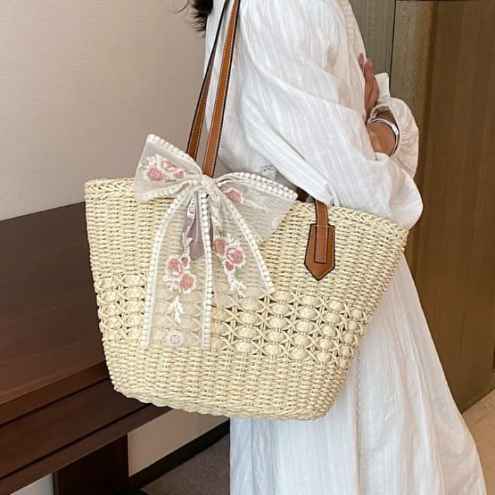 Set: Woven Tote Bag + Scarf