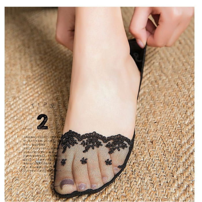 Sheer Lace Invisible Socks (4 Pairs)