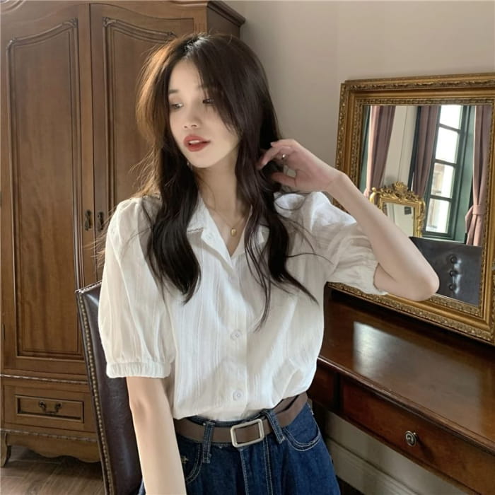 Short-Sleeve Collared Plain Blouse