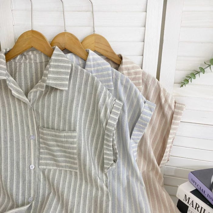 Short-Sleeve Collared Striped Shirt