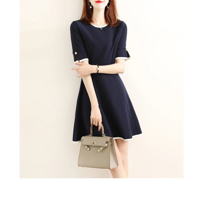 Short-Sleeve Crew Neck Contrast Trim Mini A-Line Dress