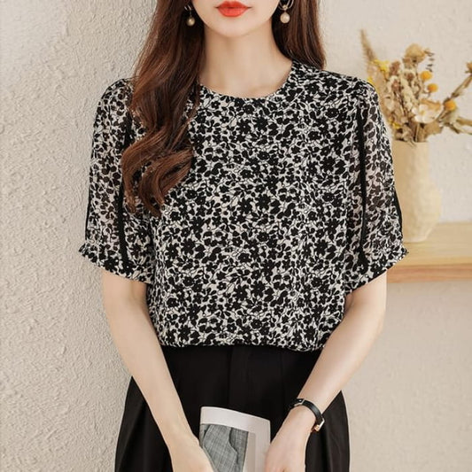 Short Sleeve Crew Neck Floral Print Blouse Egirldoll