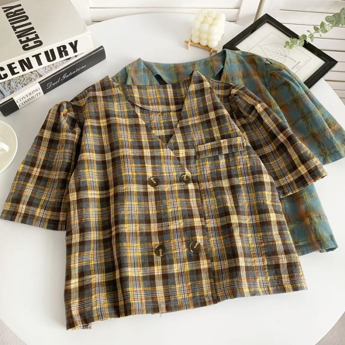 Short-Sleeve Double Breasted Plaid Shirt