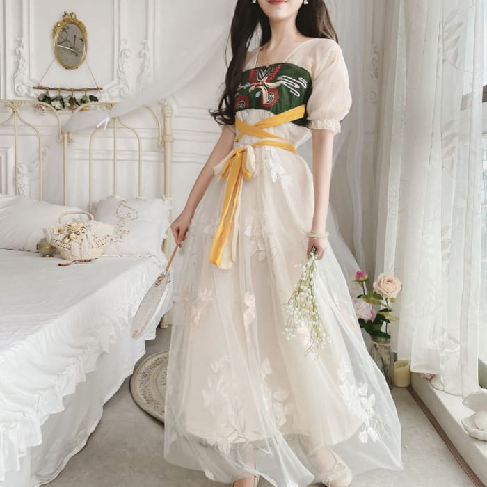 Short-Sleeve Embroidered Panel Mesh Hanfu Dress