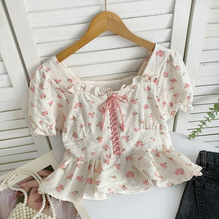 Short-Sleeve Floral Lace-Up Peplum Blouse - Pink - Almond