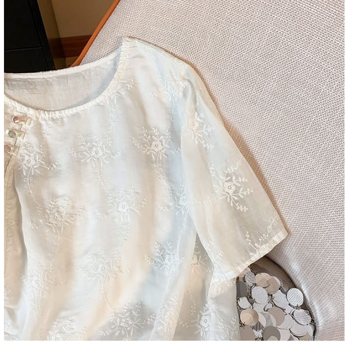 Short-Sleeve Flower Embroidered Blouse - Clothing