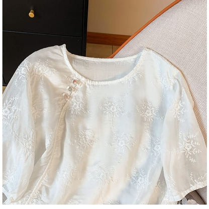 Short-Sleeve Flower Embroidered Blouse - Clothing