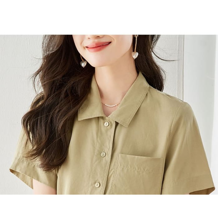 Short Sleeve Lapel Neck Solid Loose Fit Shirt