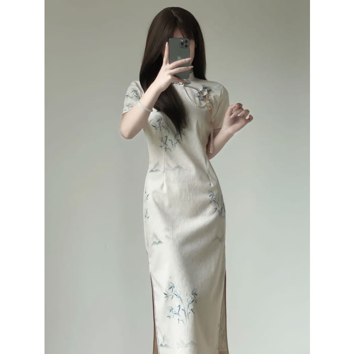 Short Sleeve Mandarin Collar Bamboo Print Midi Qipao