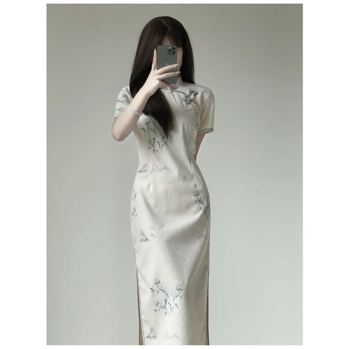 Short Sleeve Mandarin Collar Bamboo Print Midi Qipao