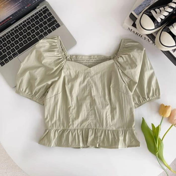 Short-Sleeve Square Neck Plain Ruffle Blouse - Light Green