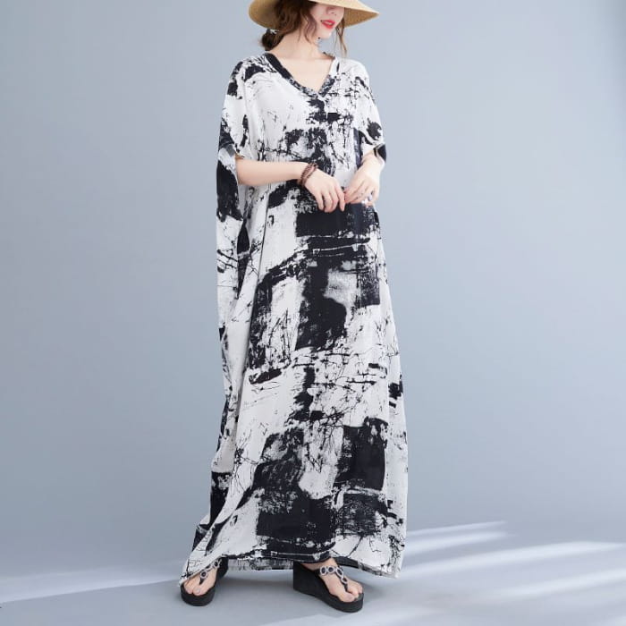 Short-Sleeve Tie-Dye Maxi Oversized T-Shirt Dress - Black &