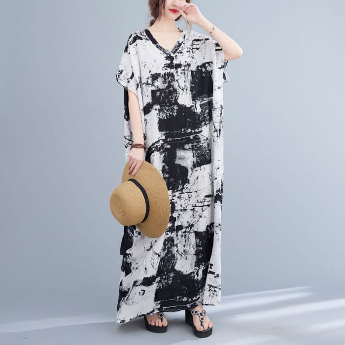 Short-Sleeve Tie-Dye Maxi Oversized T-Shirt Dress - Black &