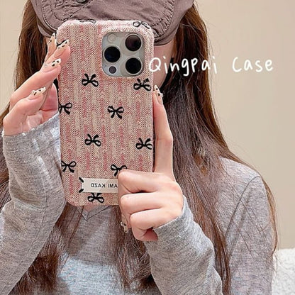 Simple Bow Flannel Phone Case - iPhone 16 Pro Max / 15 / 14