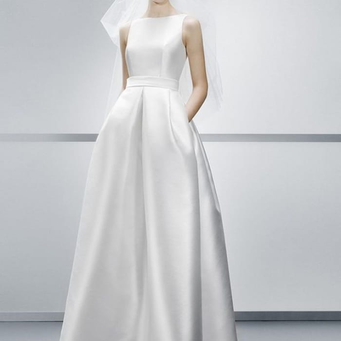 Sleeveless Boat Neck Plain Satin A-Line Wedding Gown