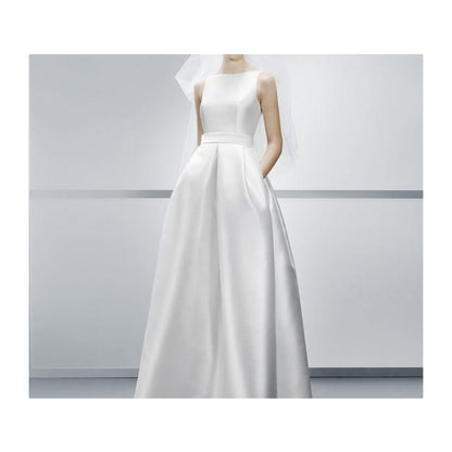 Sleeveless Boat Neck Plain Satin A-Line Wedding Gown