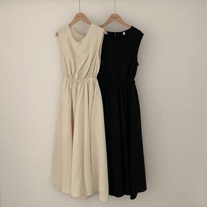 Sleeveless Plain Open Back Maxi A-Line Dress