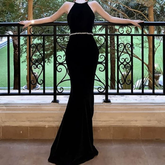 Sleeveless Plain Rhinestone Accent Mermaid Evening Gown