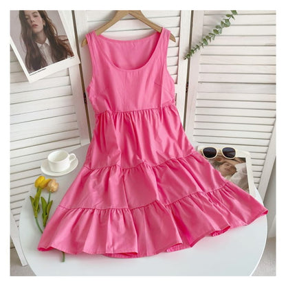 Sleeveless Scoop Neck Plain Tiered A-Line Dress