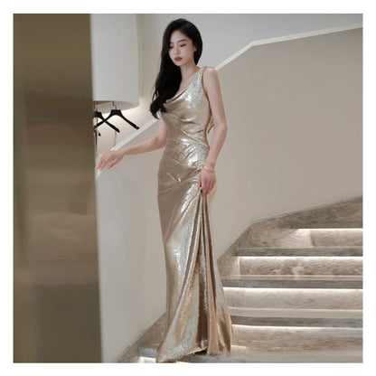 Sleeveless Sequin Open Back Trumpet Evening Gown - Dress