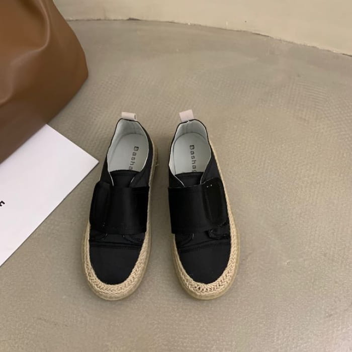 Slip-Ons - BS318-19 - Black / 35