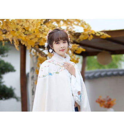 Stand Collar Floral Embroidered Fluffy Trim Tie Front Hanfu