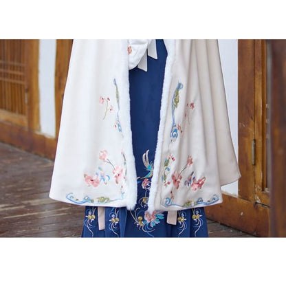 Stand Collar Floral Embroidered Fluffy Trim Tie Front Hanfu