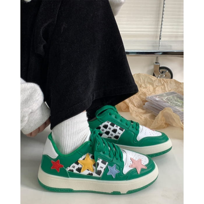 Star Dark Green Sneakers