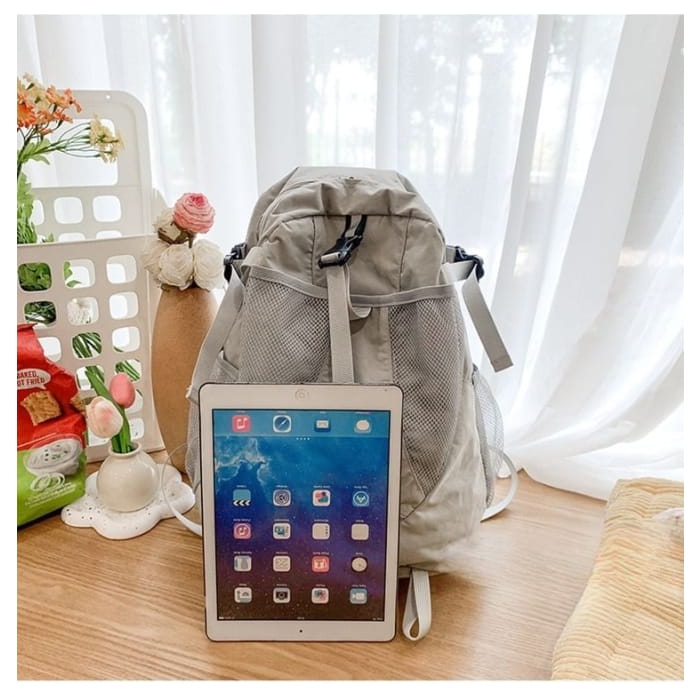 Star Print Mesh Panel Multi-Pocket Backpack