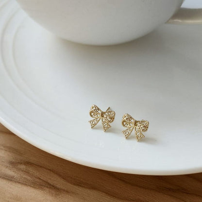 Sterling Silver Ribbon Stud Earring