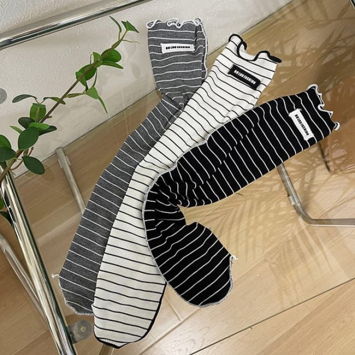 Striped Applique Lettuce Edge Socks